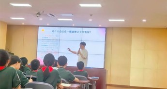 【向恒·德育】小记者课堂：点燃“精一少年”新闻梦