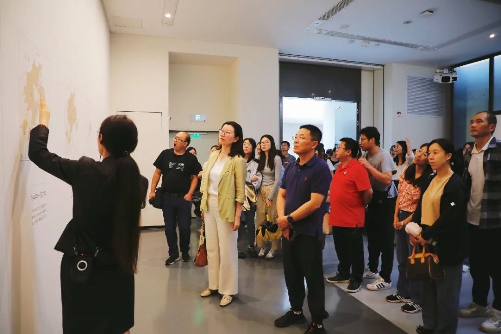 探寻江南文明足迹 传承历史文化遗产——石湖中学党支部9月主题党日活动