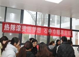 氛围拉满！快来看石中女神花式过节