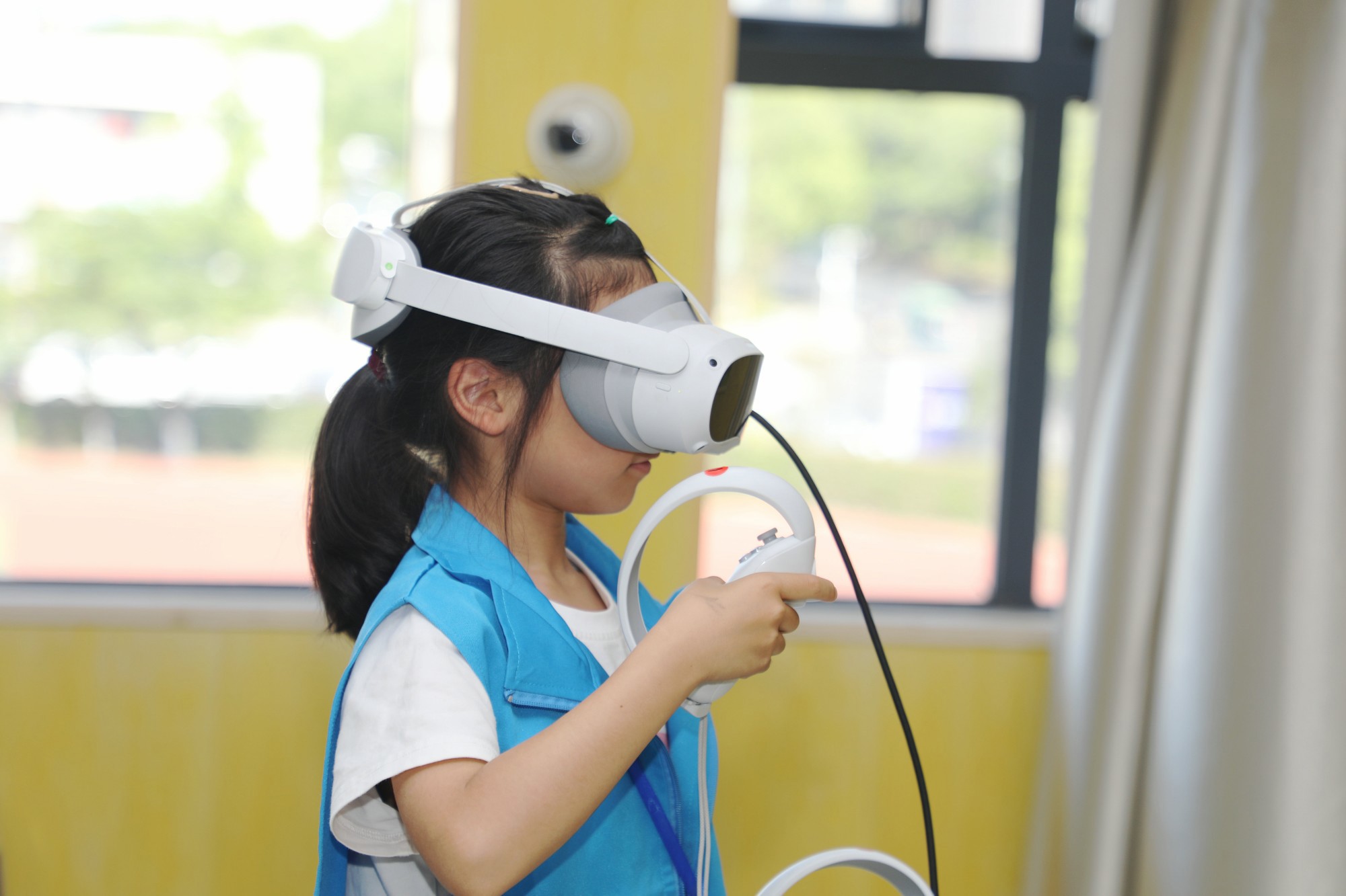 【向恒·德育】石中盛景 等你来采——石湖中学举办小记者开放日活动