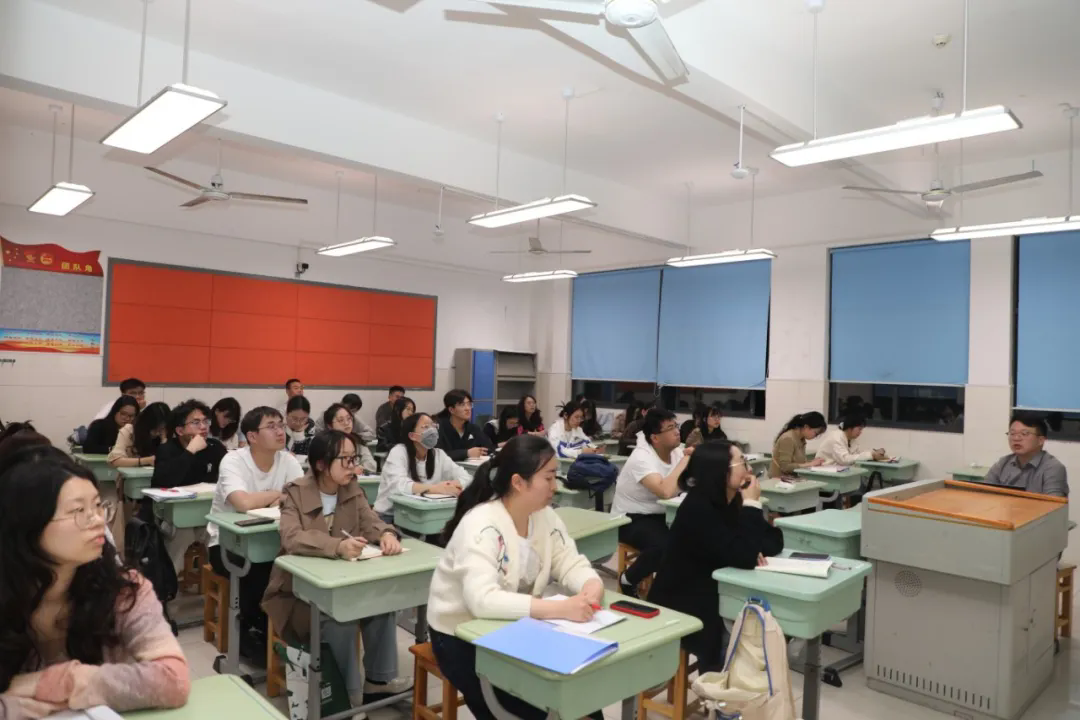 【弘文•科研】 AI大模型和智能体在教育行业的实践——人工智能+教育新升级