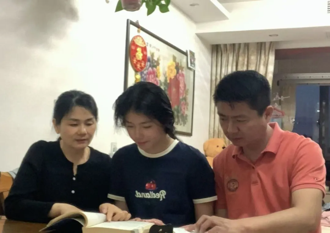 【发现·教研】 “双减”赋能成长 周末绽放精彩 ——石湖中学初一、初二年级“无作业周末”活动圆满结束