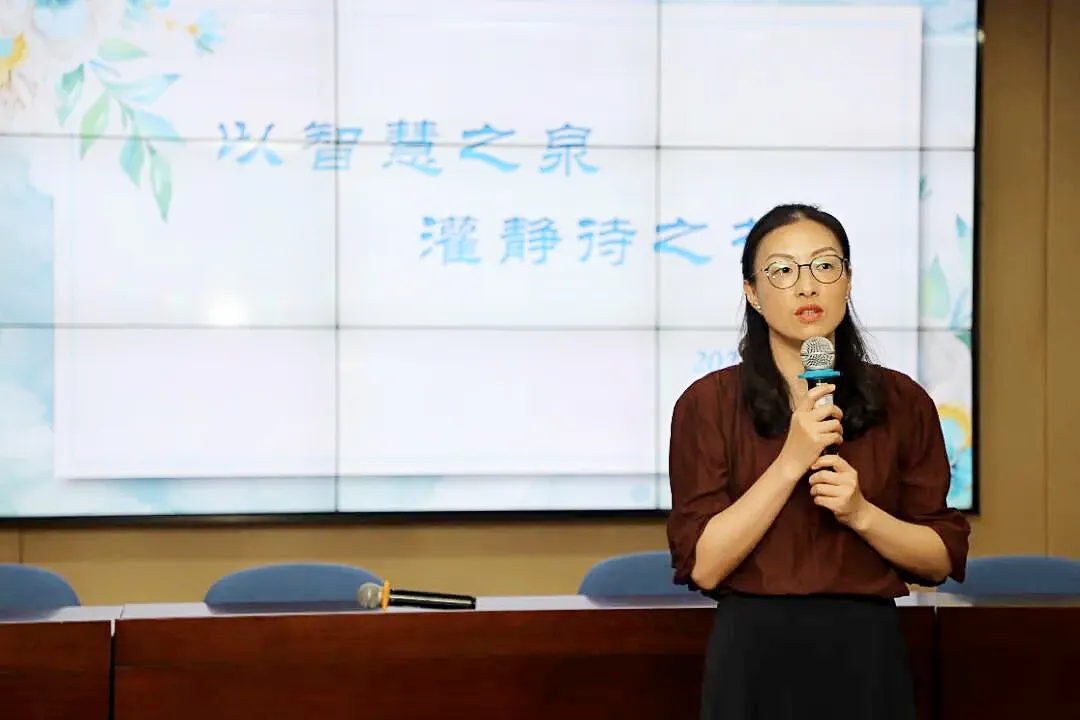 【弘文·科研】聚智共“研” 深耕细“育”——华中师大英才教育集团教科研讨活动暨2025-2026学年度石湖大讲堂第二期培训