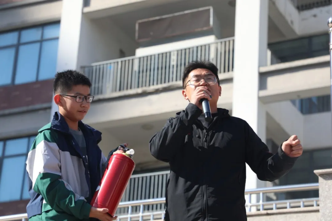 【向恒·德育】石湖中学消防宣传月超“燃”纪实！
