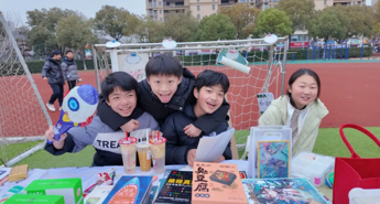 【向恒·德育】 爱在“义”起  情暖石中  —— 石湖中学成功举办第十届爱心义卖节